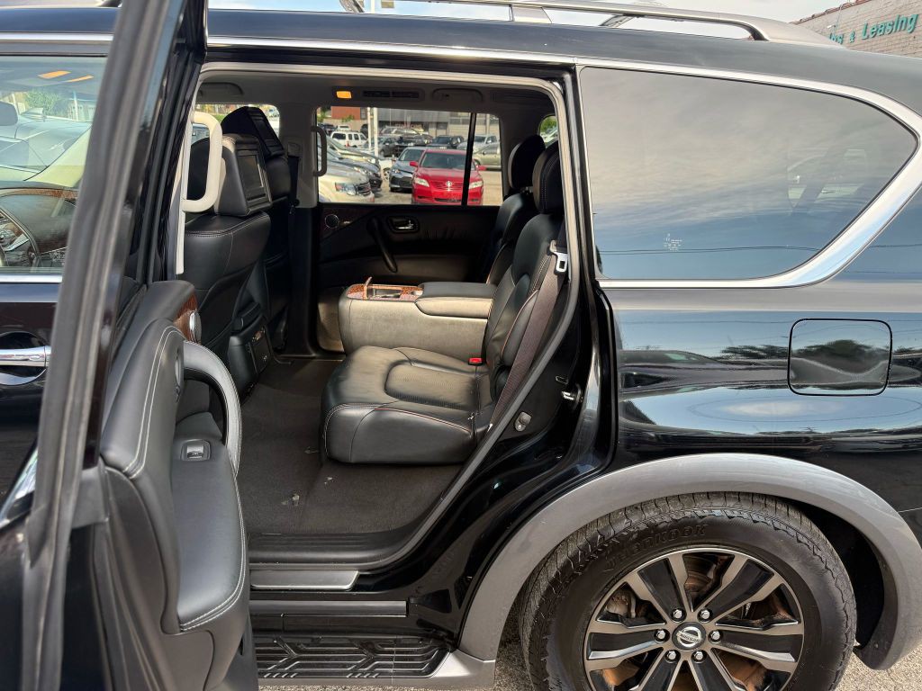 2017 Nissan Armada Image 19
