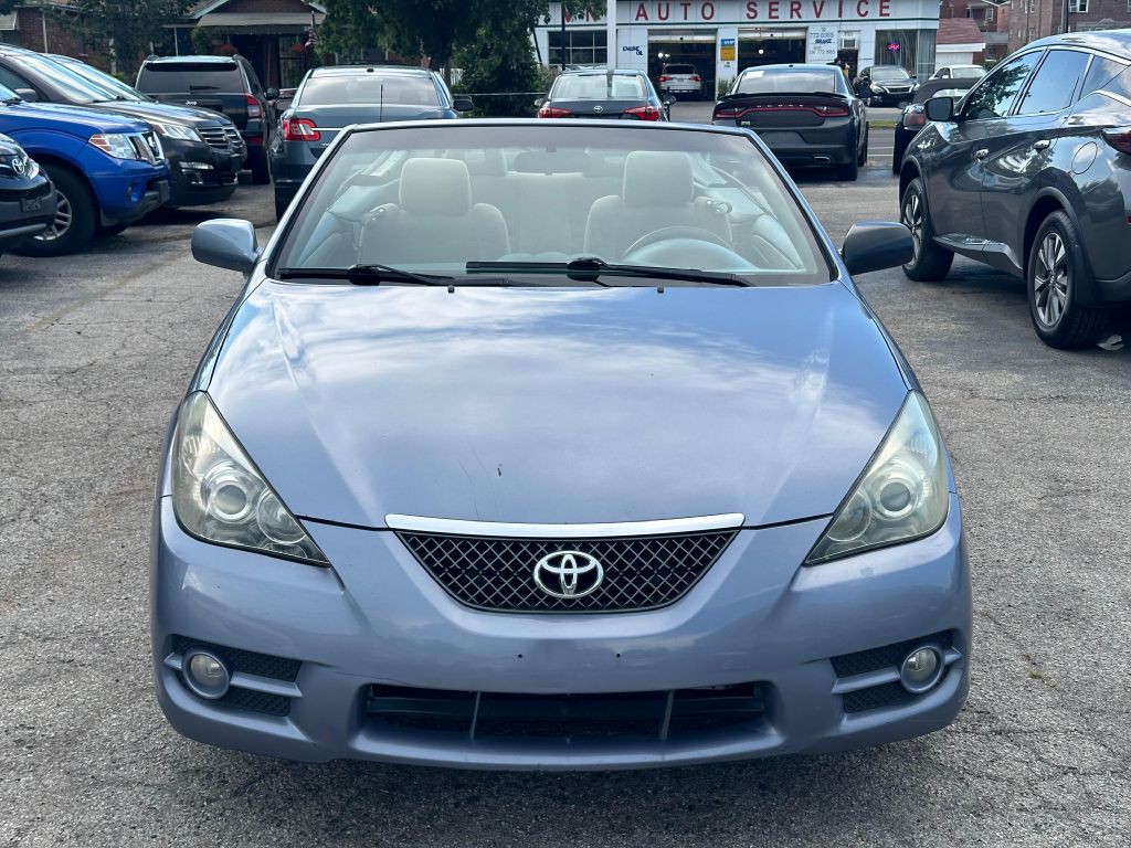 2008 Toyota Camry Image 2