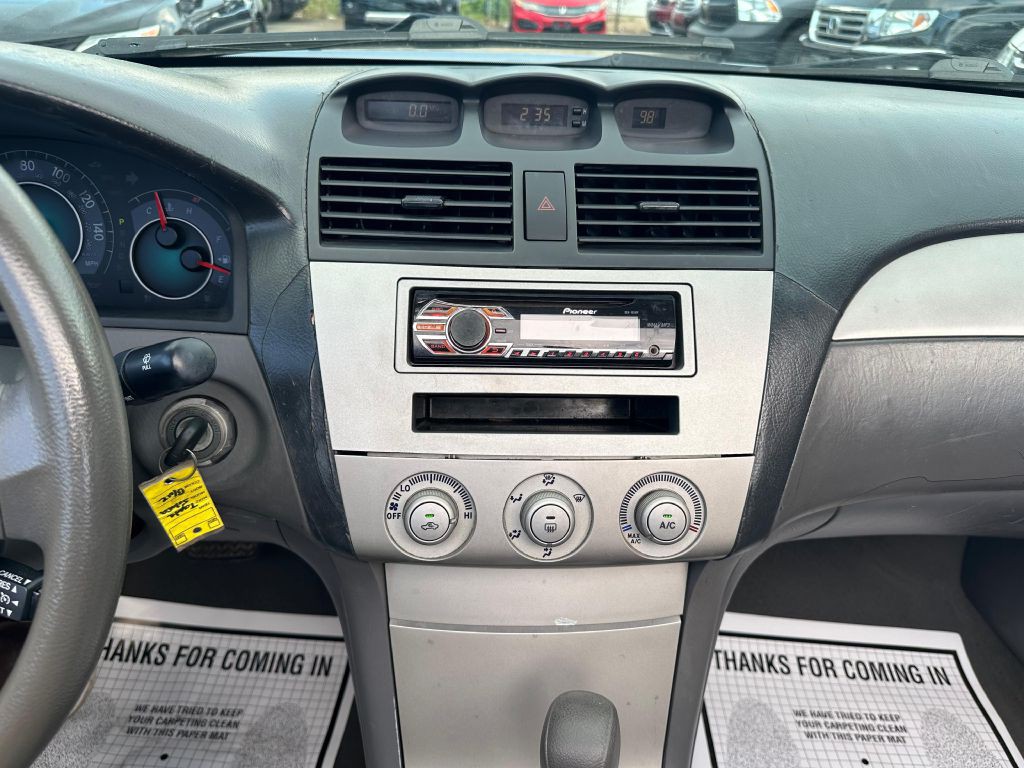 2008 Toyota Camry Image 21