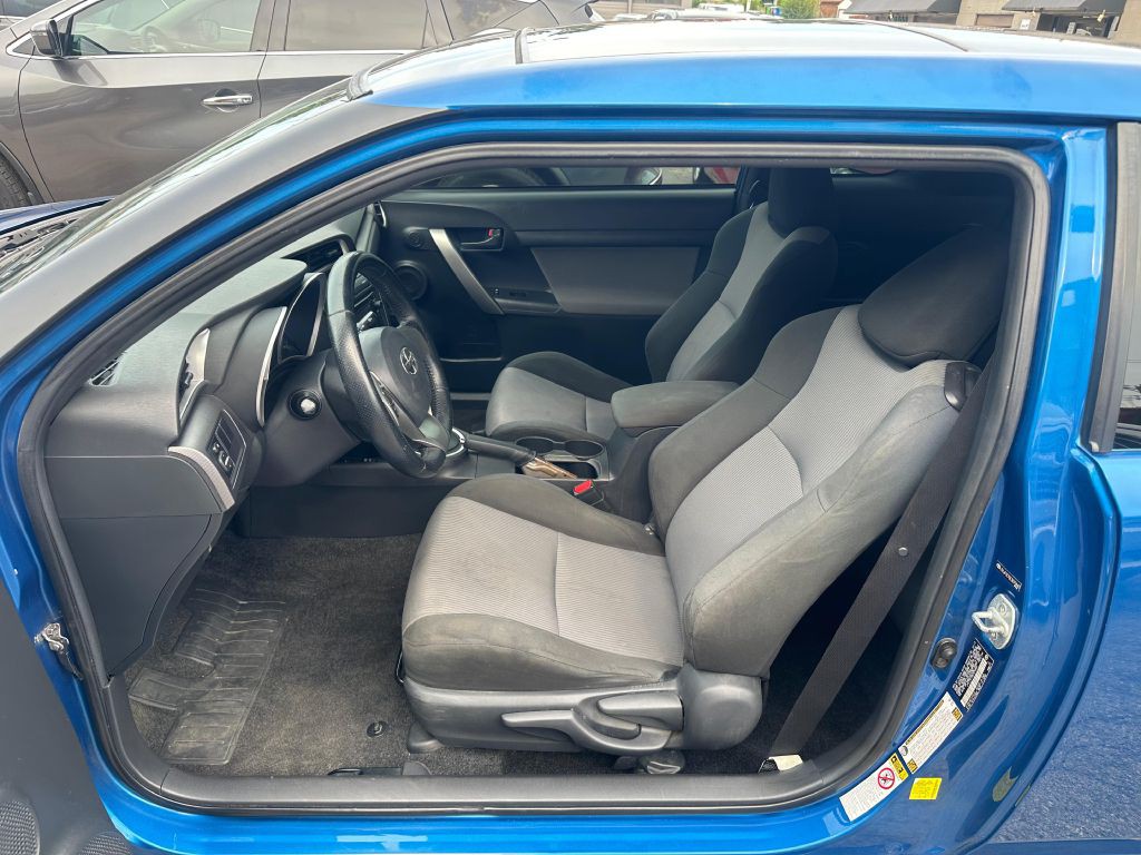 2014 Scion tC Image 10
