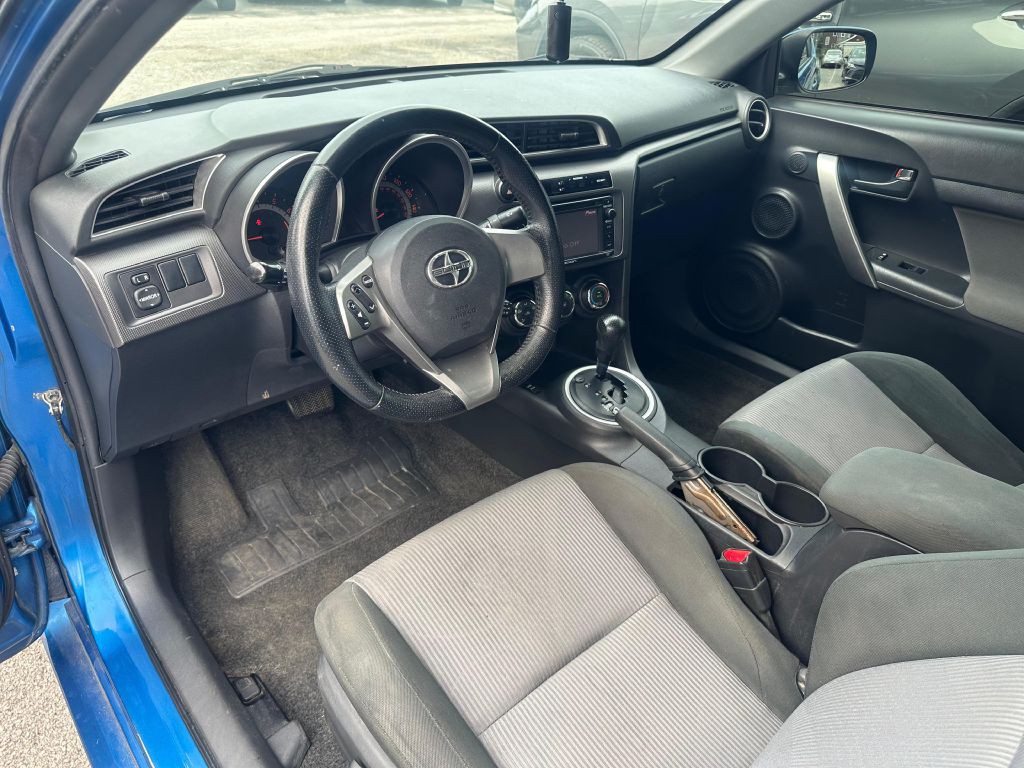 2014 Scion tC Image 11