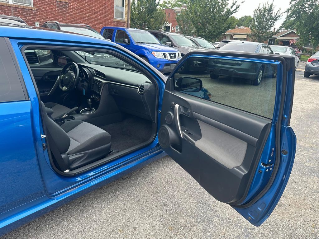 2014 Scion tC Image 12