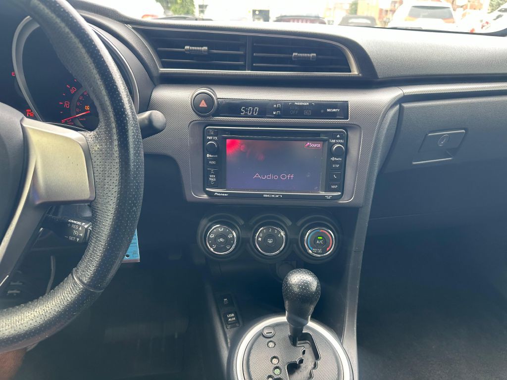 2014 Scion tC Image 15