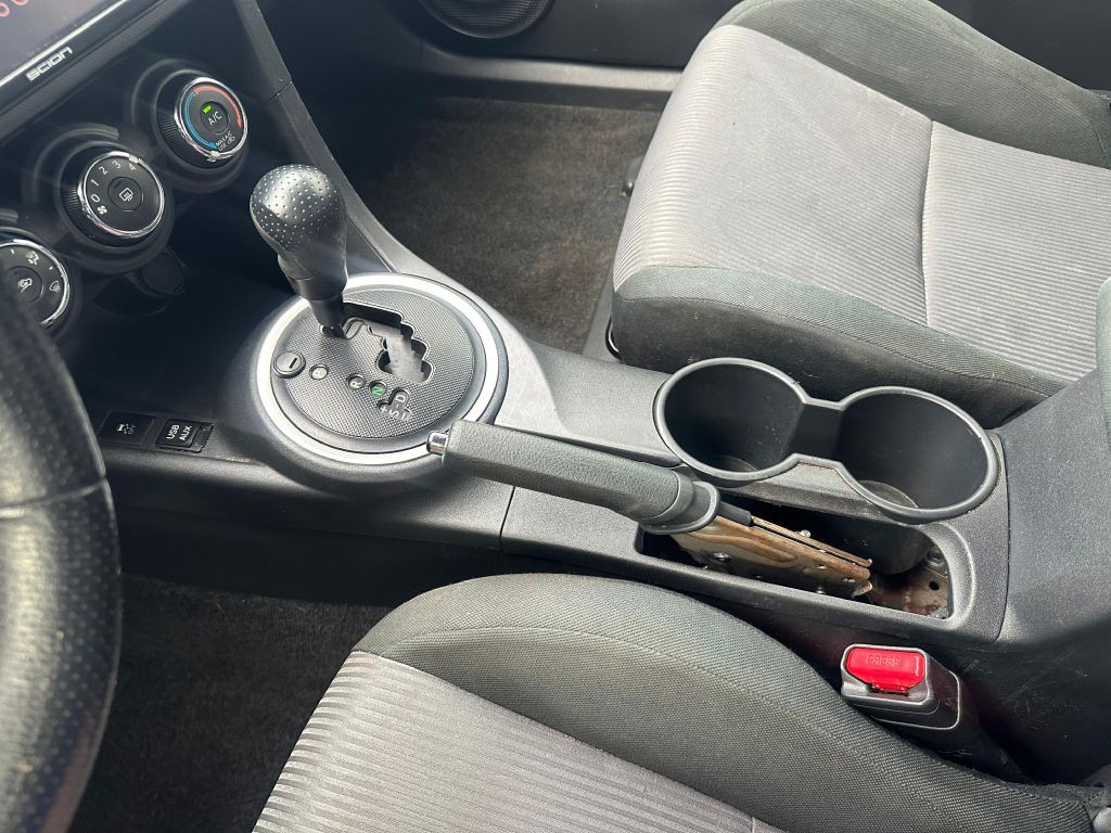 2014 Scion tC Image 16