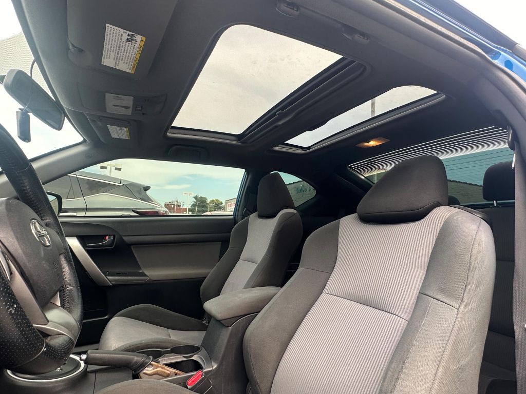 2014 Scion tC Image 19