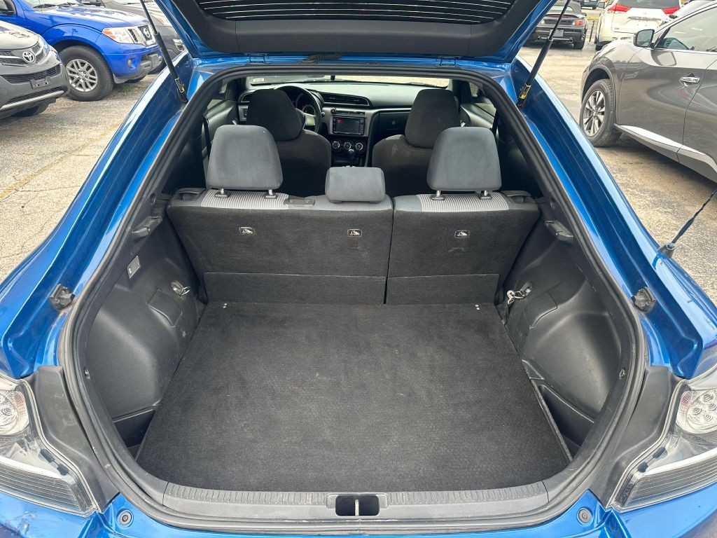 2014 Scion tC Image 20