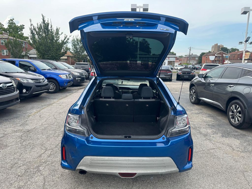 2014 Scion tC Image 21