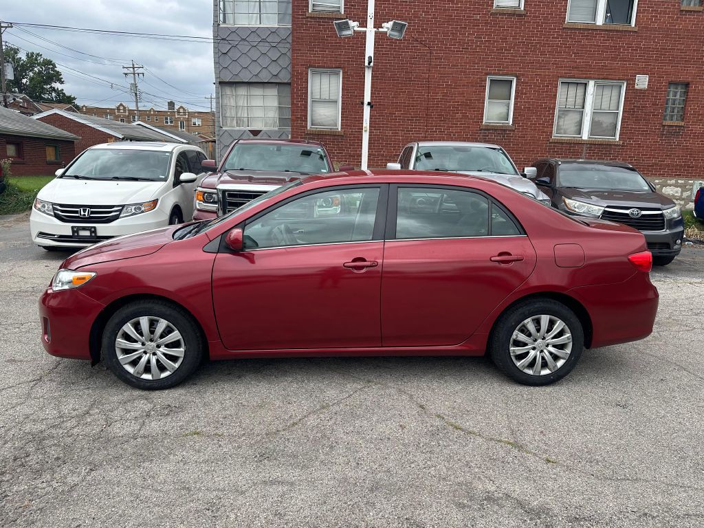 2013 Toyota Corolla Image 5