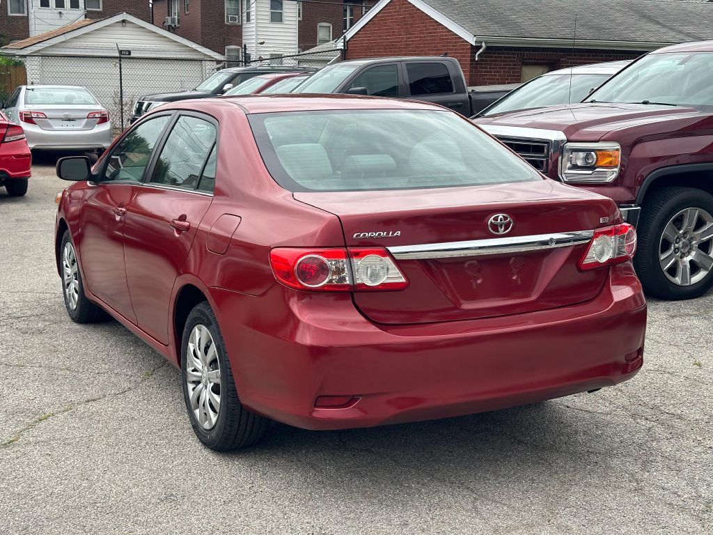 2013 Toyota Corolla Image 6
