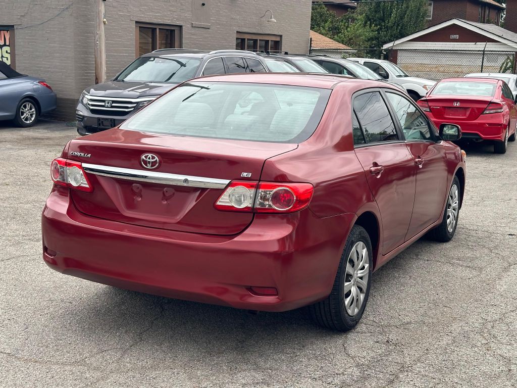 2013 Toyota Corolla Image 7