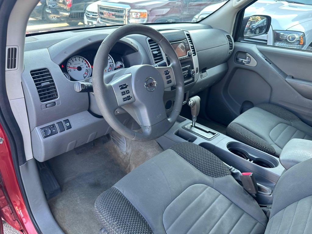 2017 Nissan Frontier Image 11