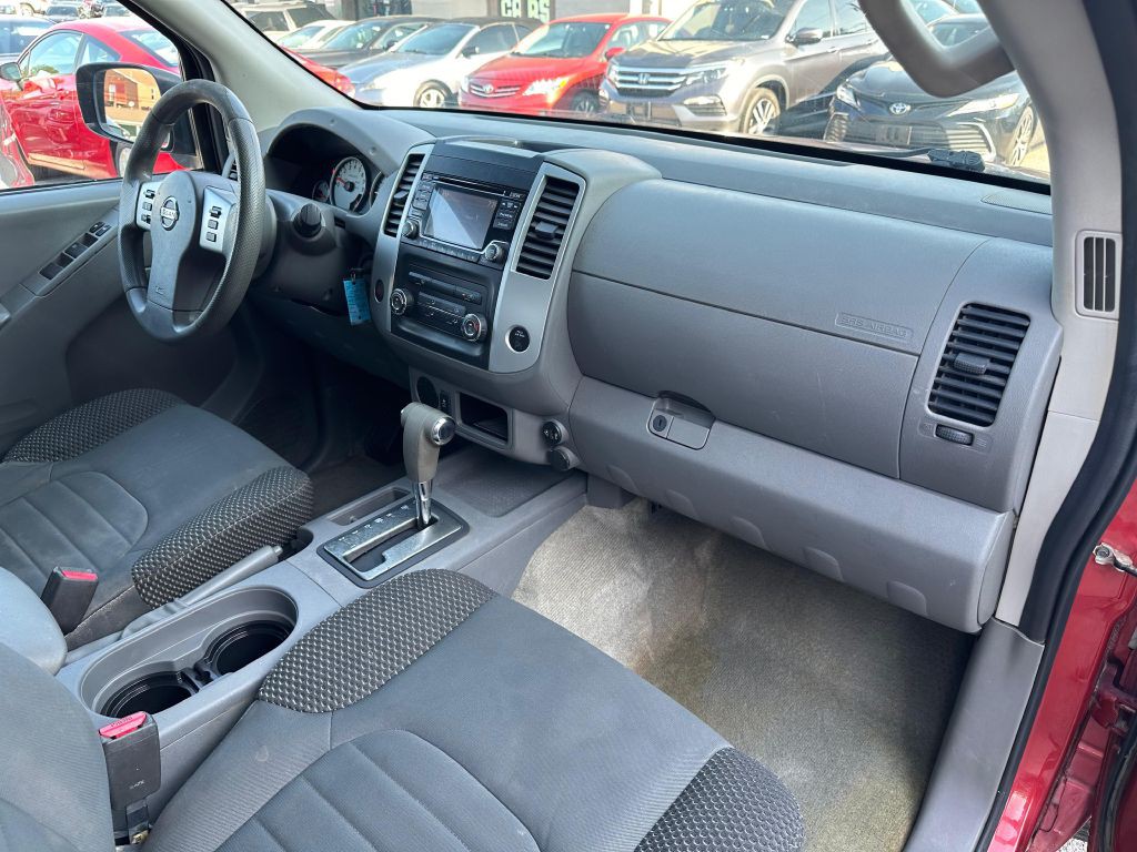 2017 Nissan Frontier Image 13