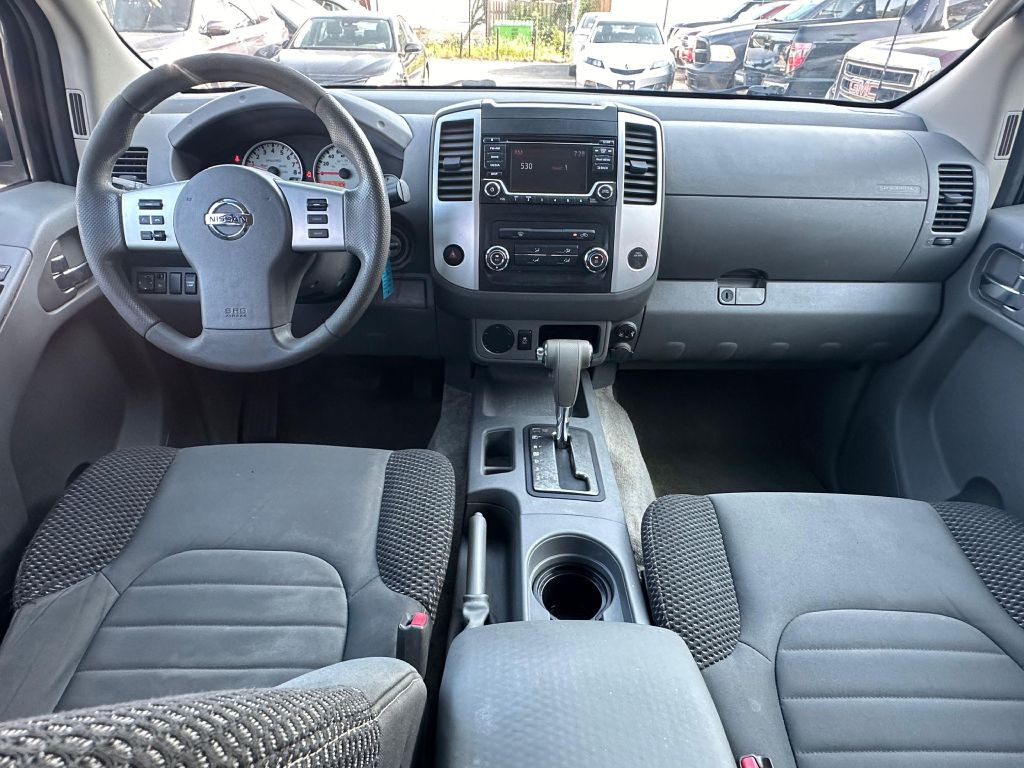2017 Nissan Frontier Image 14