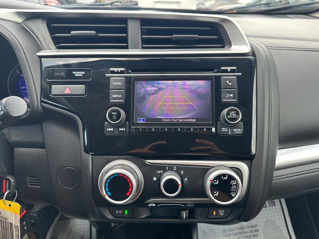 2018 Honda Fit Image 15