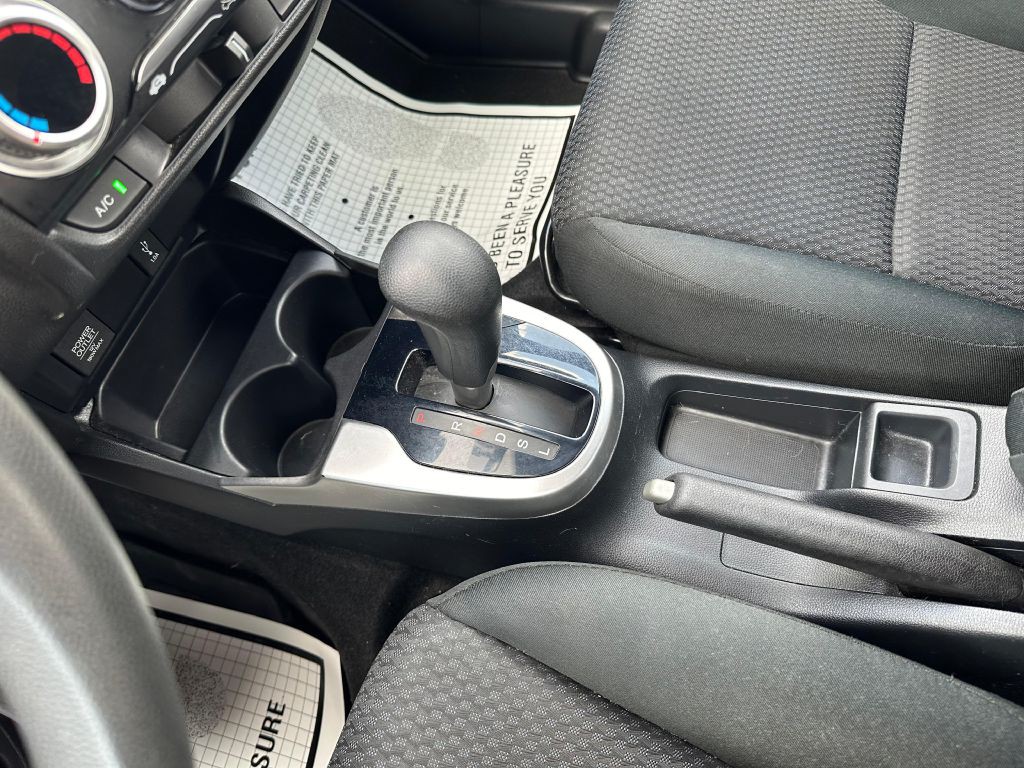 2018 Honda Fit Image 17