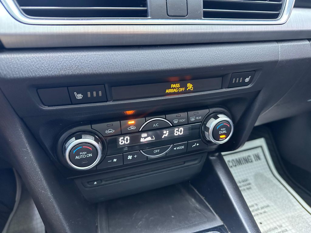 2015 Mazda Mazda3 Image 19