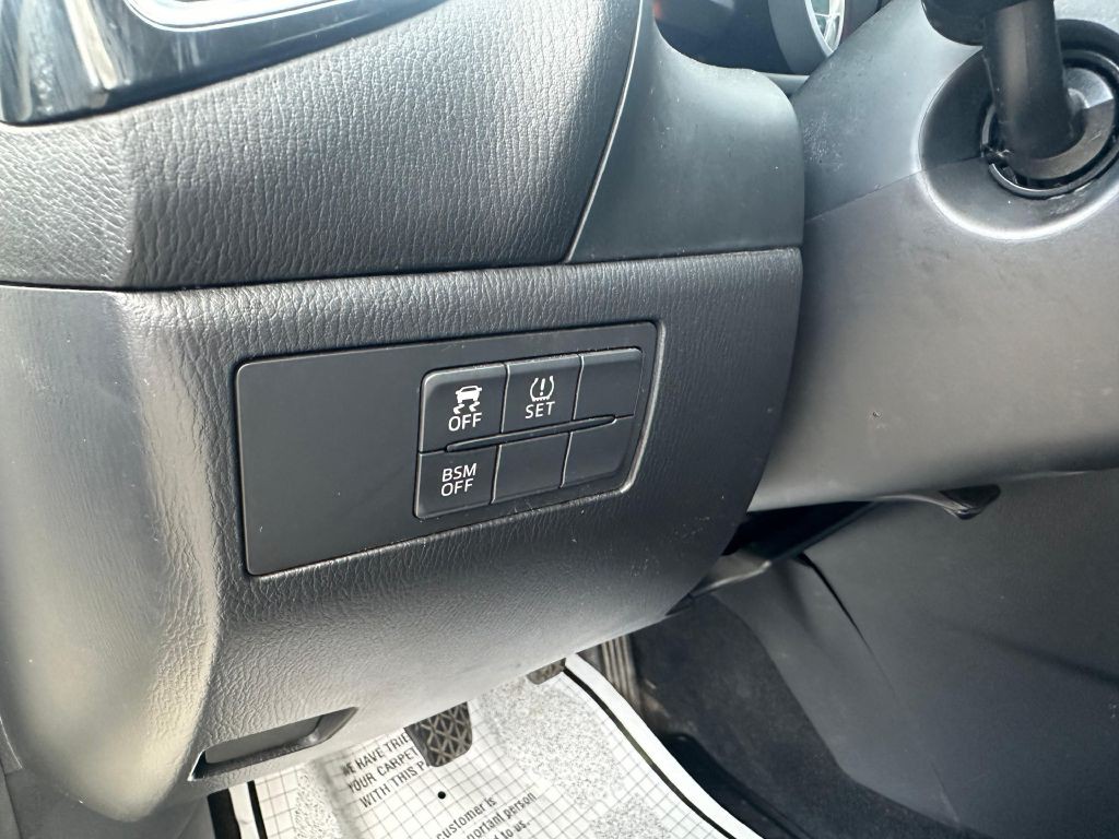 2015 Mazda Mazda3 Image 20