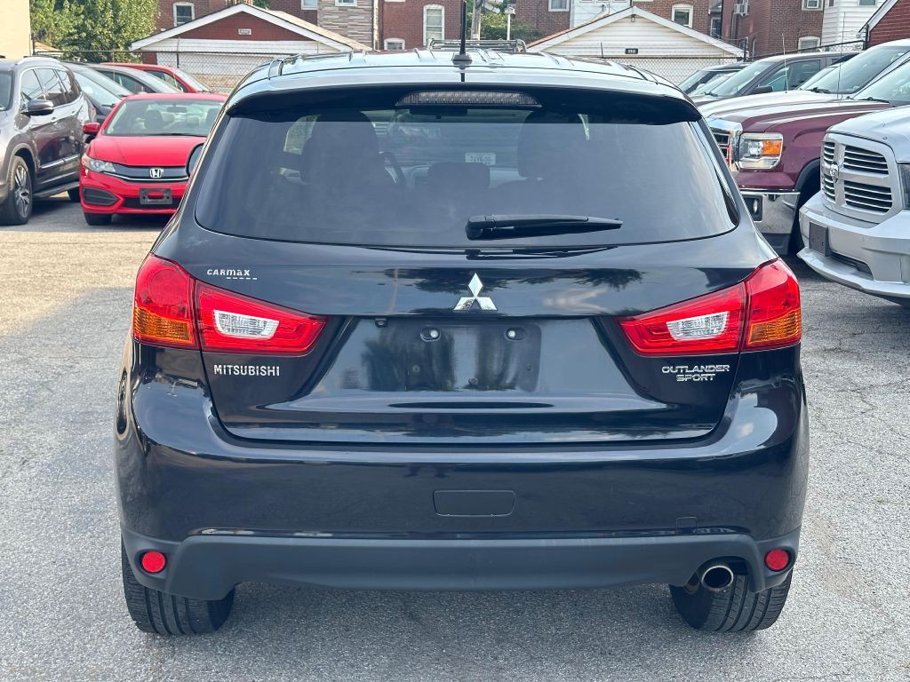 2014 Mitsubishi Outlander Image 6