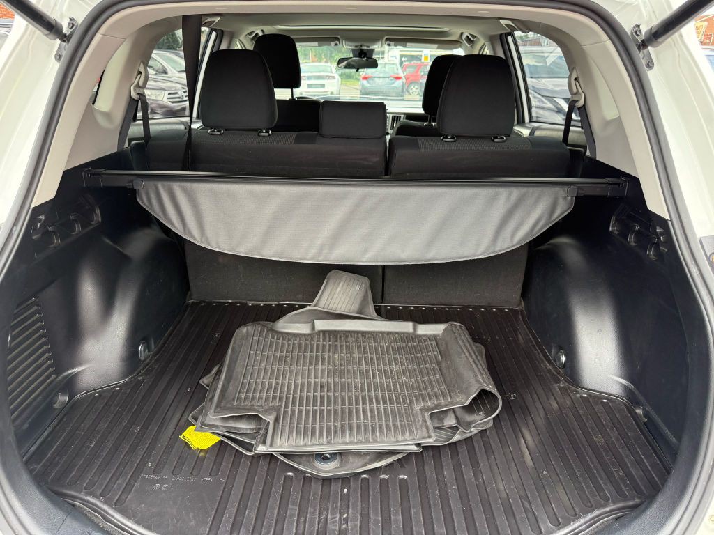 2018 Toyota Rav4 Image 9