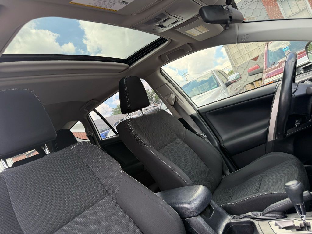 2018 Toyota Rav4 Image 17