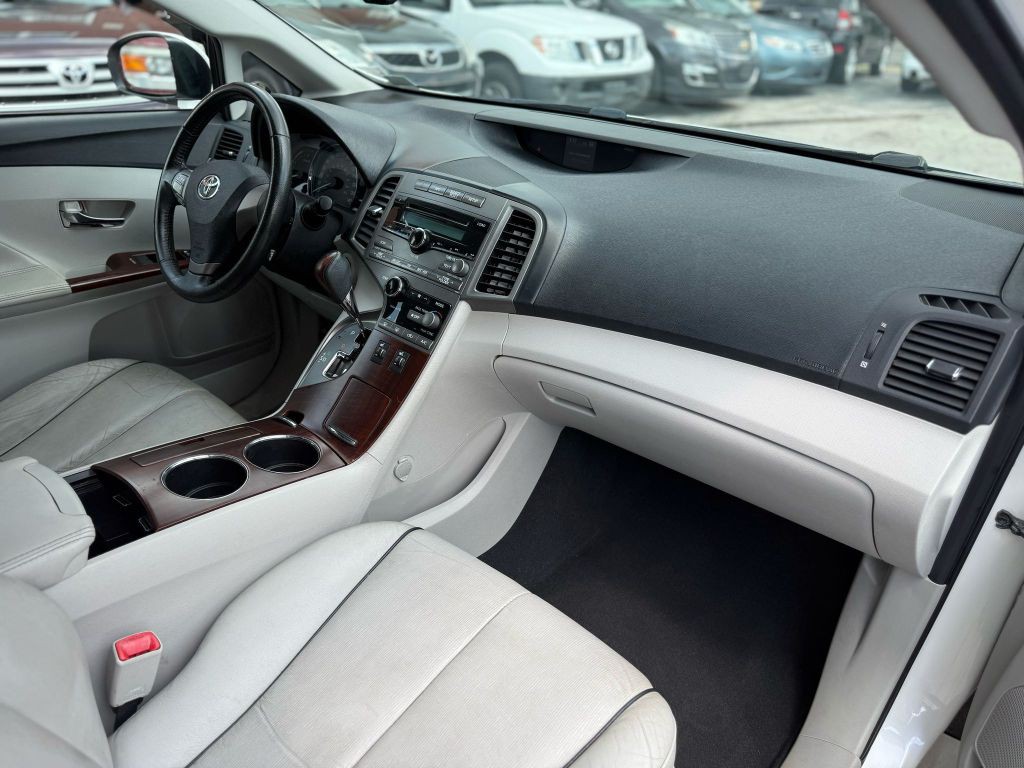 2009 Toyota Venza Image 20