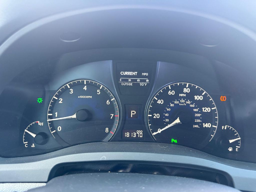 2011 Lexus RX Image 13