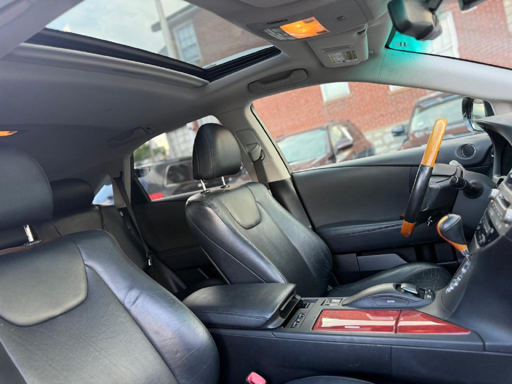 2011 Lexus RX Image 15