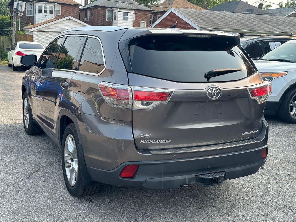 2015 Toyota Highlander Image 5