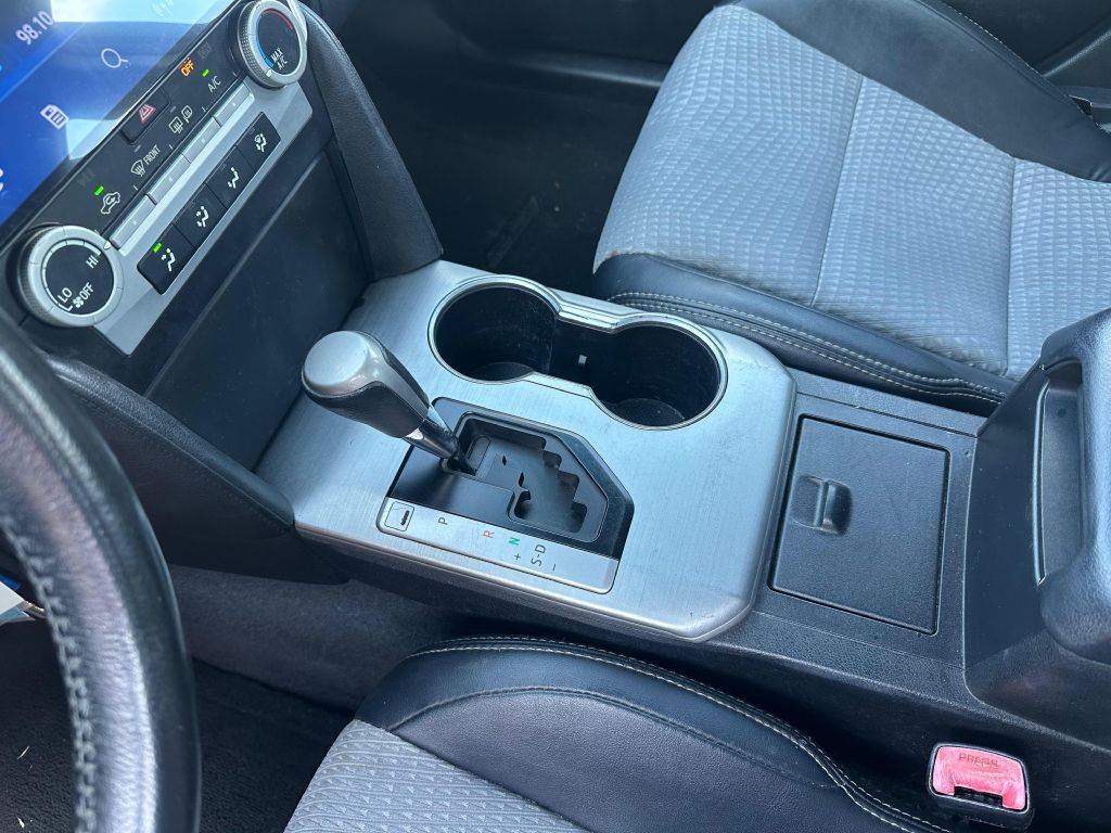 2012 Toyota Camry Image 15
