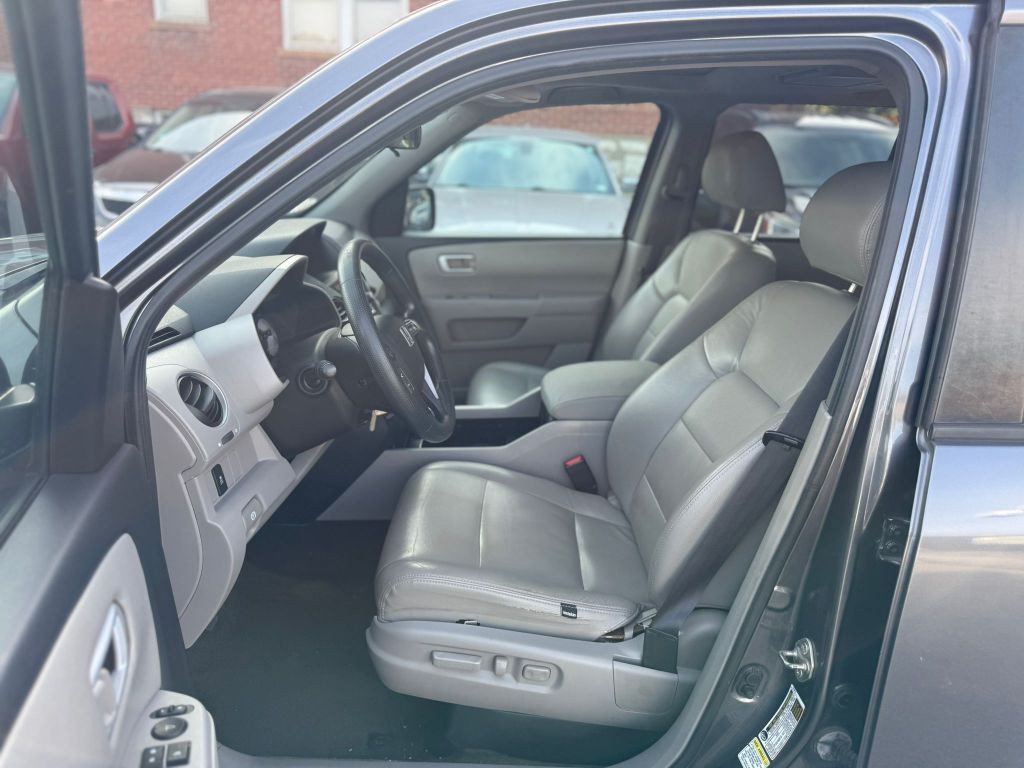 2015 Honda Pilot Image 11