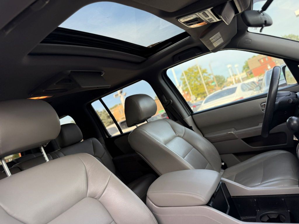 2015 Honda Pilot Image 18