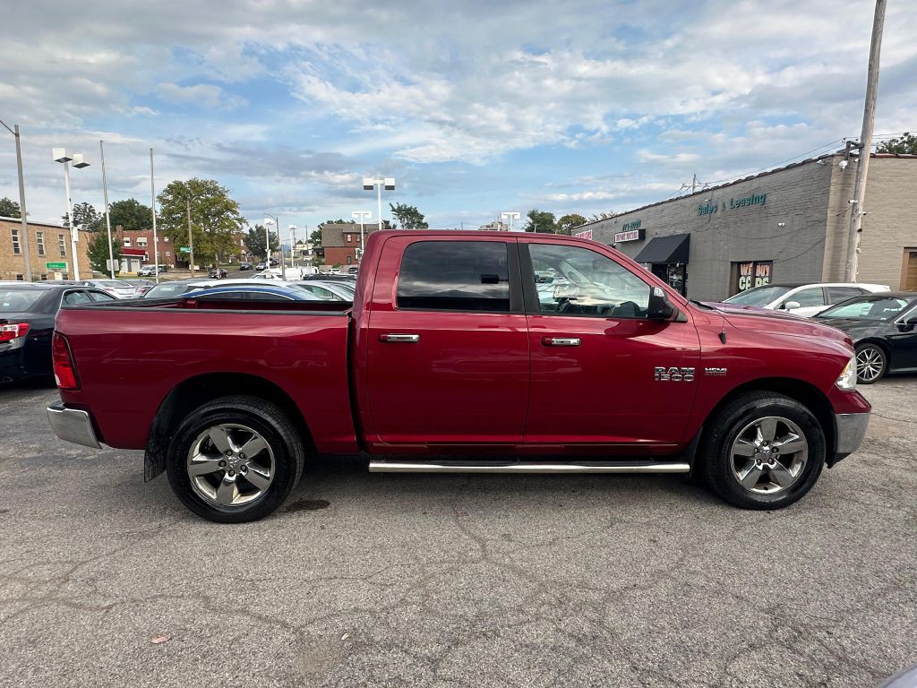 2014 RAM 1500 Image 4