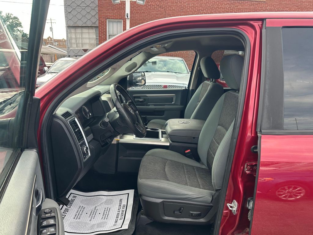 2014 RAM 1500 Image 10