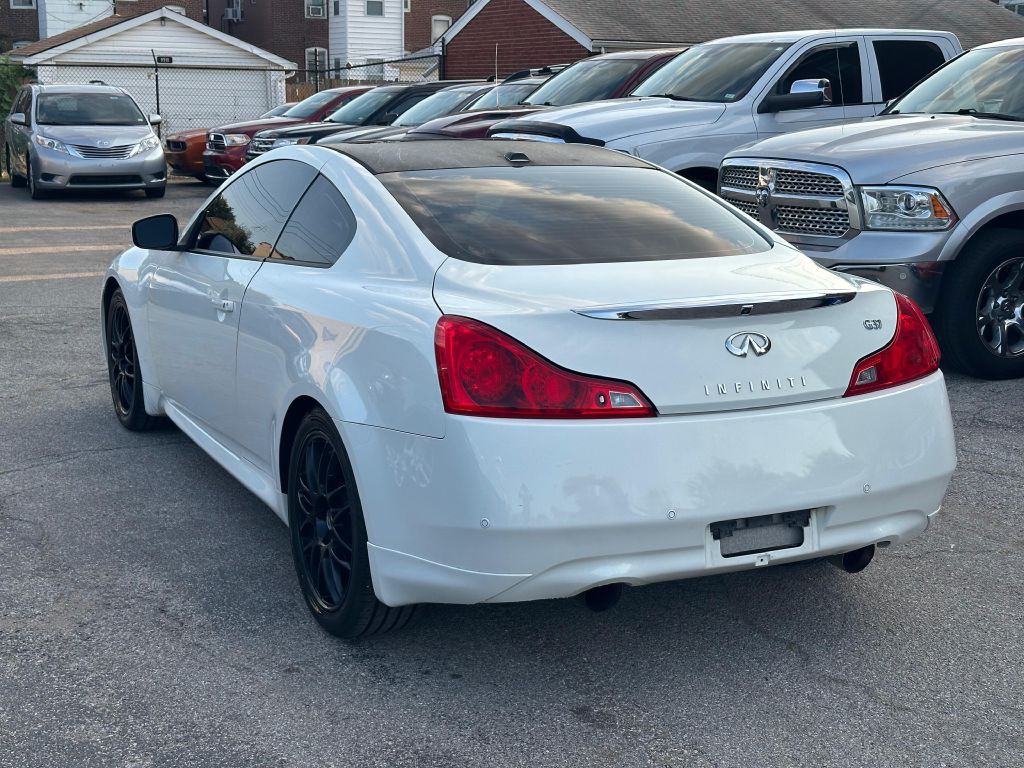 2013 INFINITI G37 Image 7