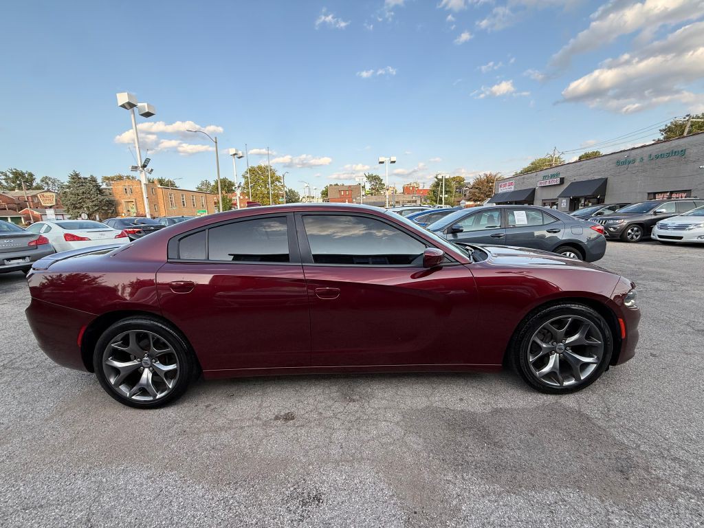 2017 Dodge Charger Image 4