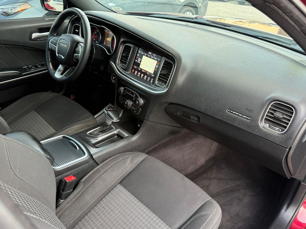 2017 Dodge Charger Image 15