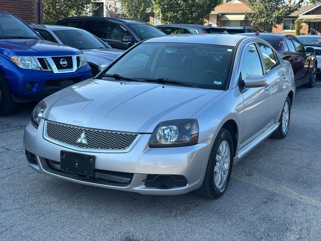 2010 Mitsubishi Galant Image 3