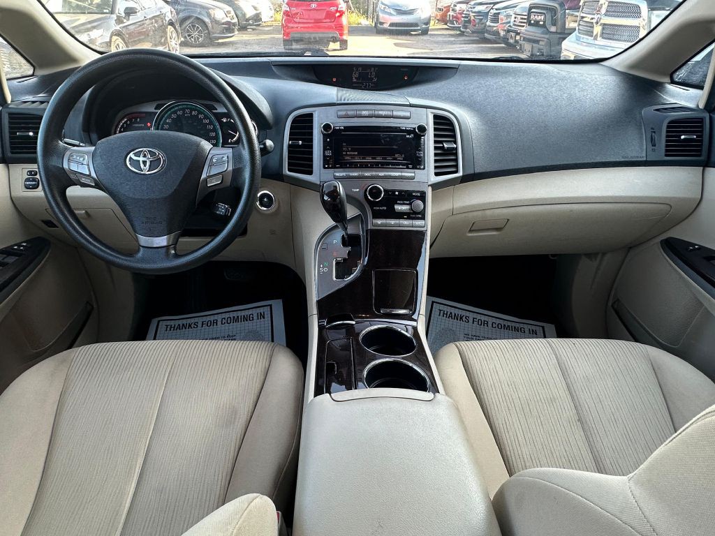 2011 Toyota Venza Image 15