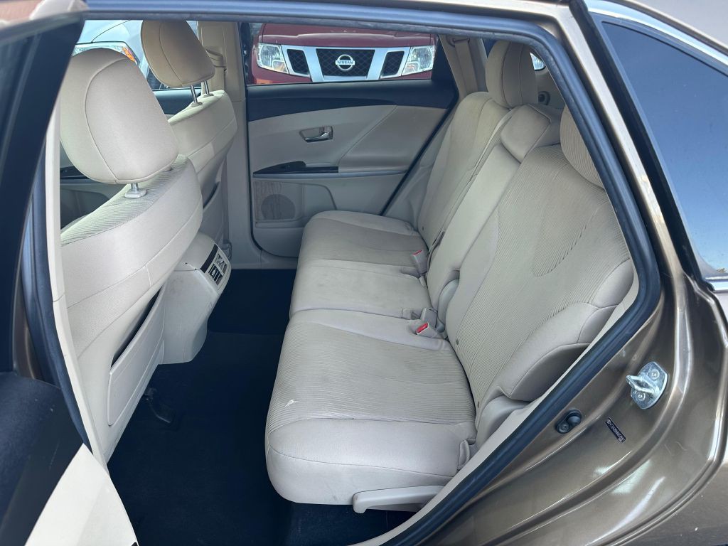 2011 Toyota Venza Image 20