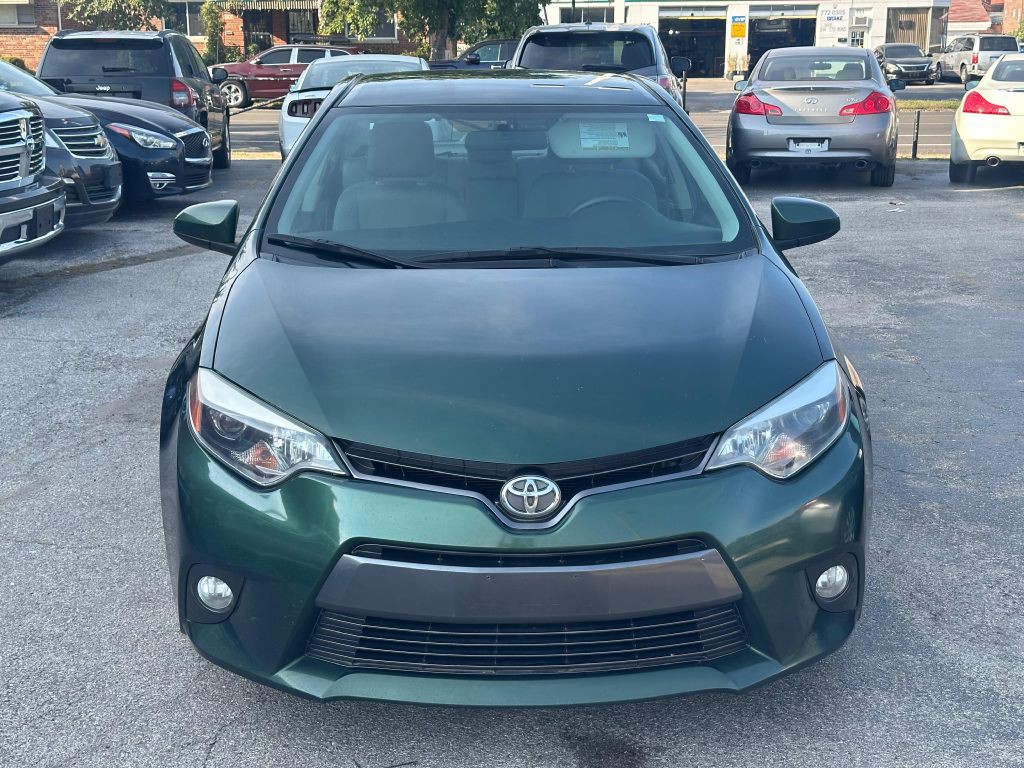 2015 Toyota Corolla Image 2