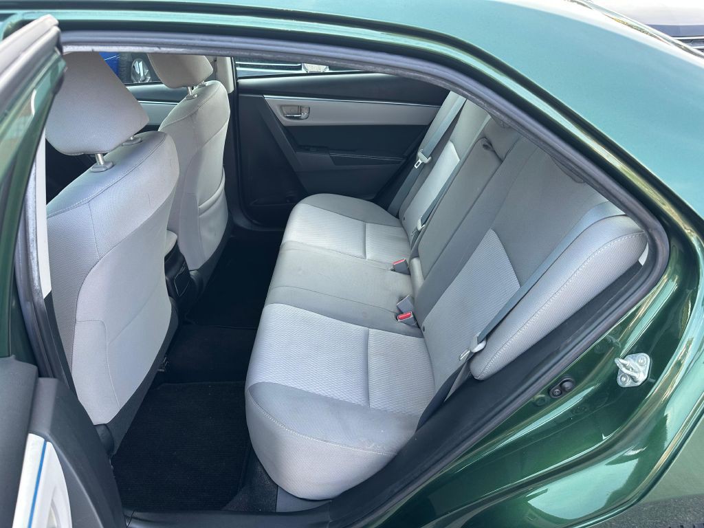 2015 Toyota Corolla Image 20