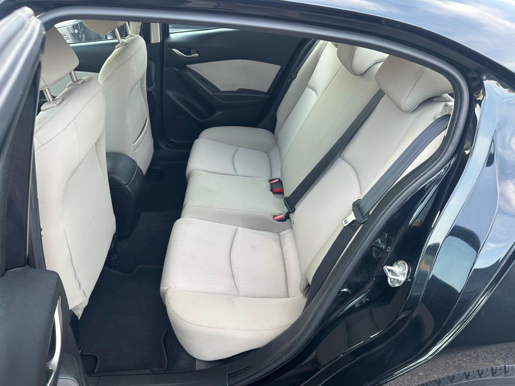 2014 Mazda Mazda3 Image 22