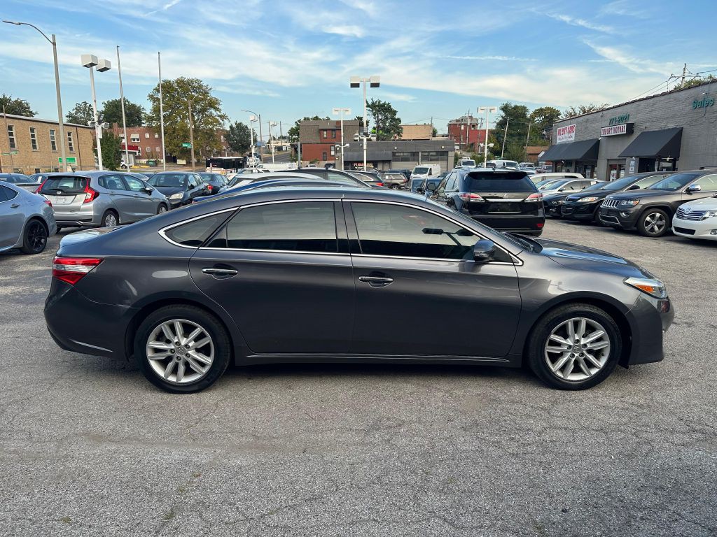 2014 Toyota Avalon Image 4