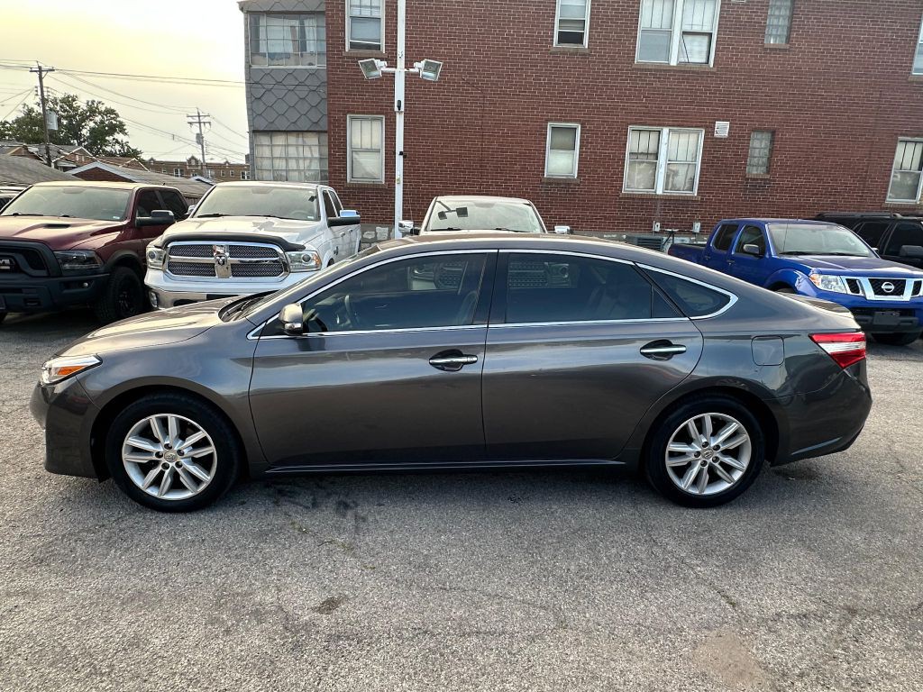 2014 Toyota Avalon Image 5