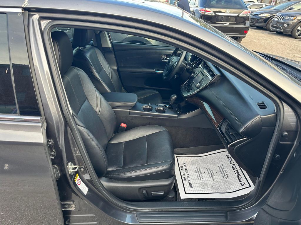 2014 Toyota Avalon Image 12