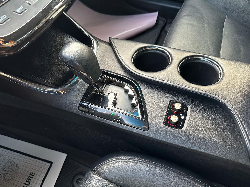 2014 Toyota Avalon Image 18
