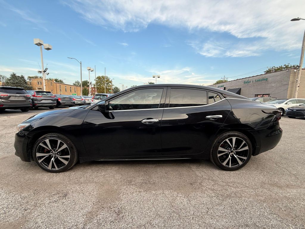 2017 Nissan Maxima Image 5