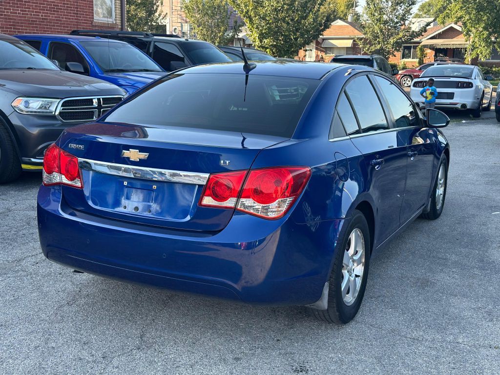 2012 Chevrolet Cruze Image 4