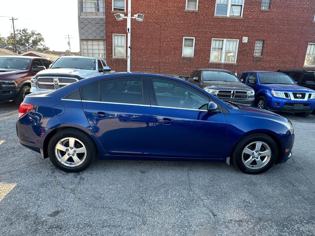 2012 Chevrolet Cruze Image 6