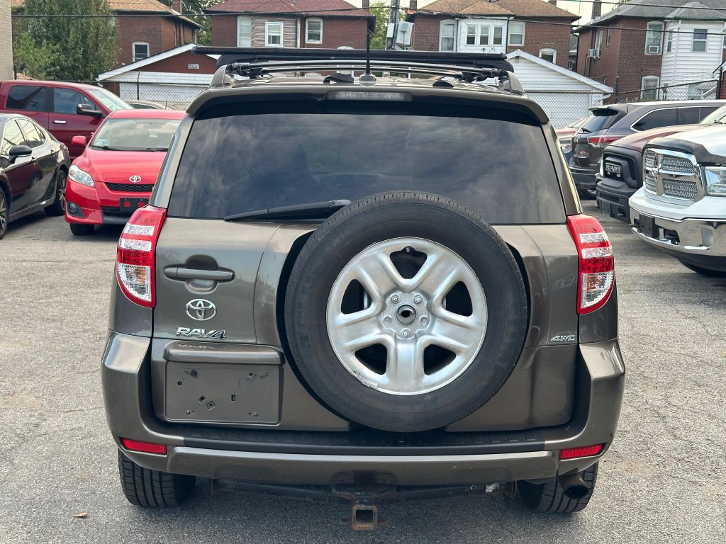 2011 Toyota Rav4 Image 10